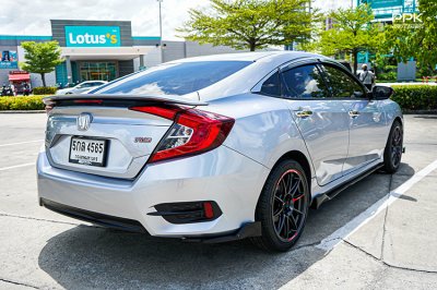 2016 Honda CIVIC 1.5 FC  Turbo RS Sedan