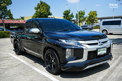 2020 Mitsubishi Triton 2.5 Mega Cab GLX