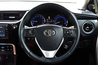 2019 TOYOTA COROLLA ALTIS 1.8 V Navi