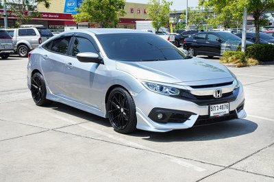 2016 HONDA CIVIC 1.8 E