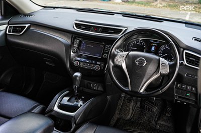 2017 Nissan X-TRAIL 2.0 V Hybrid 4WD SUV