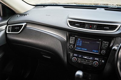 2017 Nissan X-TRAIL 2.0 V Hybrid 4WD SUV