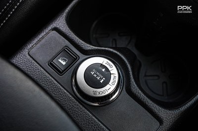 2017 Nissan X-TRAIL 2.0 V Hybrid 4WD SUV