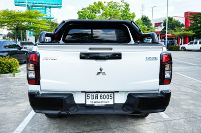 2023 Mitsubishi TRITON 2.4 Double Cab  GLS Plus