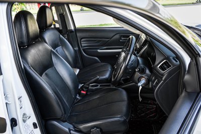 2023 Mitsubishi TRITON 2.4 Double Cab  GLS Plus