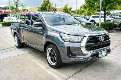 2022 TOYOTA HILUX REVO 2.4 ENTRY Z EDITION SMART CAB