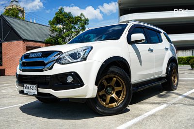 2020 Isuzu MU-X 1.9  The Onyx SUV