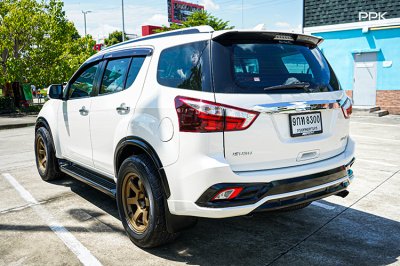2020 Isuzu MU-X 1.9  The Onyx SUV
