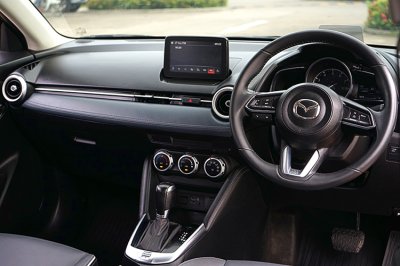 2021 MAZDA MAZDA2 1.3 S Leather