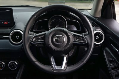 2021 MAZDA MAZDA2 1.3 S Leather