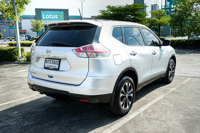 2017 NISSAN X-TRAIL 2.0S