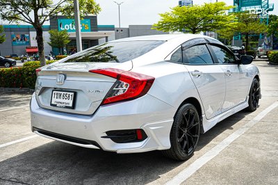 2021 Honda CIVIC 1.8 FC  E Sedan