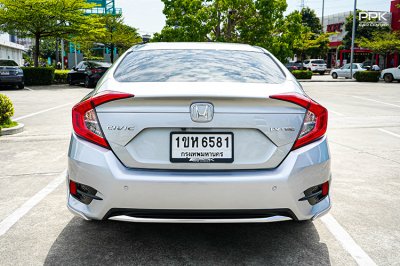 2021 Honda CIVIC 1.8 FC  E Sedan