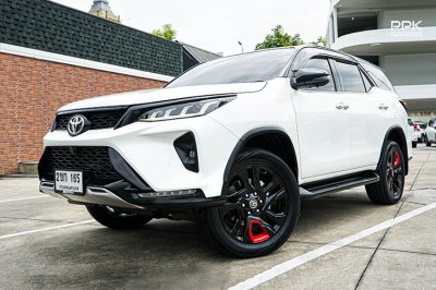 2021 Toyota FORTUNER 2.4 (ปี 15-25) Legender 4WD SUV
