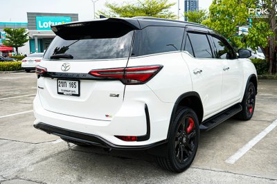 2021 Toyota FORTUNER 2.4 (ปี 15-25) Legender 4WD SUV