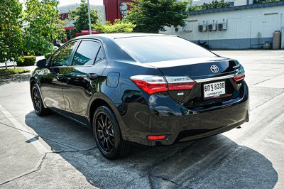 2017 TOYOTA COROLLA ALTIS 1.6 E CNG