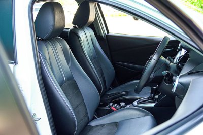 2020 MAZDA MAZDA2 1.3 S Leather