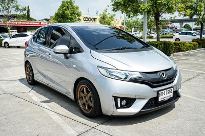 2017 HONDA JAZZ GK 1.5 S i-VTEC