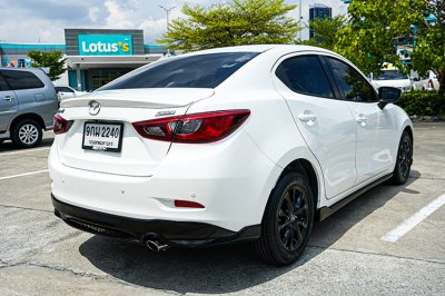 2020 Mazda 2 1.3  High Connect Sedan