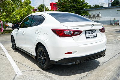 2020 Mazda 2 1.3  High Connect Sedan