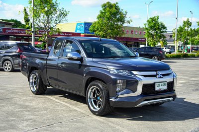 2021 MITSUBISHI TRITON 2.5 GLX MEGA CAB