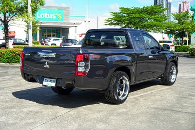 2021 MITSUBISHI TRITON 2.5 GLX MEGA CAB