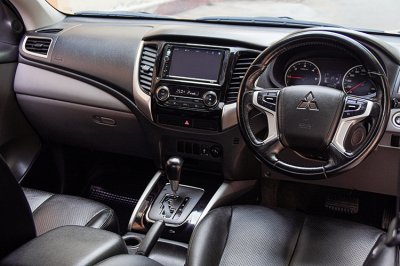 2016 MITSUBISHI TRITON  2.4 GLS LTD PLUS DBL CAB