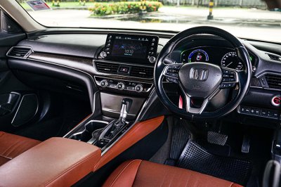 2020 Honda ACCORD 2.0 Hybrid TECH