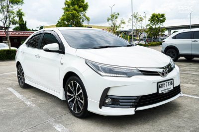 2017 Toyota Corolla Altis 1.8  Esport Option Sedan