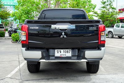 2021 MITSUBISHI TRITON  2.4 GLS PLUS DOUBLE CAB