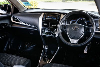 2019 TOYOTA YARIS ATIV 1.2 E