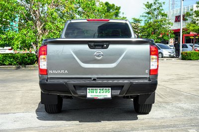 2020 NISSAN NAVARA NP300 2.5 E KING CAB CALIBRE