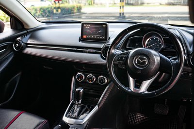 2015 Mazda 2 1.5 XD Sports High Plus Hatchback 2015 Mazda 2 1.5 XD Sports High Plus Hatchback