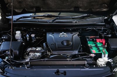 2018 Mitsubishi Triton 2.4 GLS Plus Ltd Mega Cab