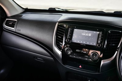 2018 Mitsubishi Triton 2.4 GLS Plus Ltd Mega Cab