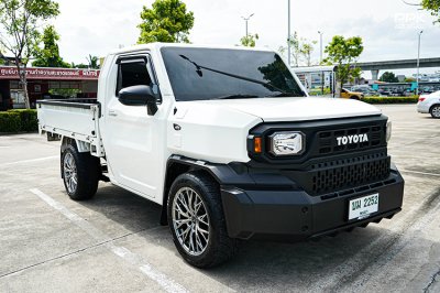 2024 Toyota Hilux Champ 2.7 Pickup