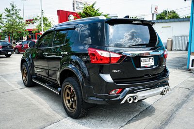 2014 ISUZU MU-X 3.0 4WD (DVD Navi)