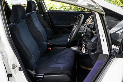 Honda JAZZ 1.5 (ปี 14-22) S Hatchback