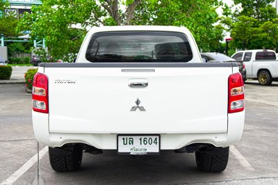 Mitsubishi TRITON 2.5 MEGA CAB (ปี 14-19) GLX Mega Cab Pickup