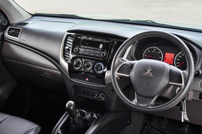 Mitsubishi TRITON 2.5 MEGA CAB (ปี 14-19) GLX Mega Cab Pickup