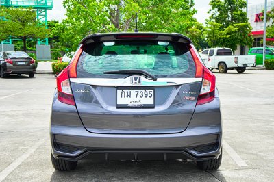 Honda JAZZ 1.5 (ปี 14-22) RS Hatchback