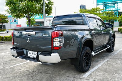 2020 Mitsubishi TRITON 2.4 Double Cab  GLS Plus Pickup