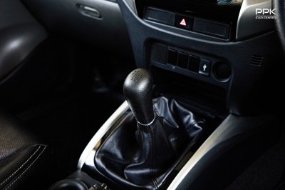 2016 Mitsubishi Triton 2.4 GLS Plus Mega Cab