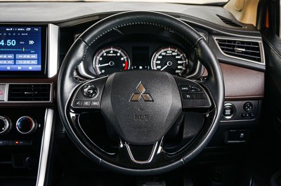 2021 Mitsubishi Xpander Cross 1.5 Wagon 2021 Mitsubishi Xpander Cross 1.5 Wagon