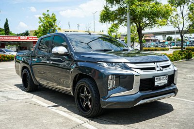 2022 Mitsubishi Triton 2.5 GLX Double Cab