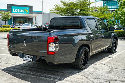 2022 Mitsubishi Triton 2.5 GLX Double Cab