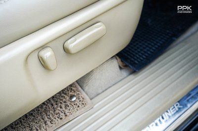 2010 Toyota FORTUNER 3.0 V 4WD SUV