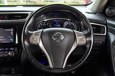 2015 Nissan X-Trail 2.5 V 4WD SUV