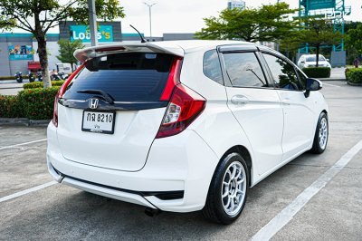 2022 Honda JAZZ GK 1.5  S Hatchback