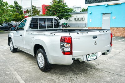 2022 Mitsubishi Triton 2.5 Single Cab GL